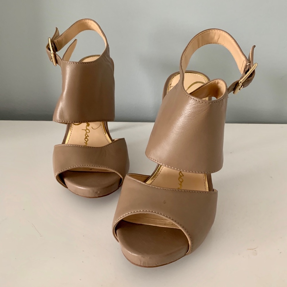 Jessica Simpson Pump